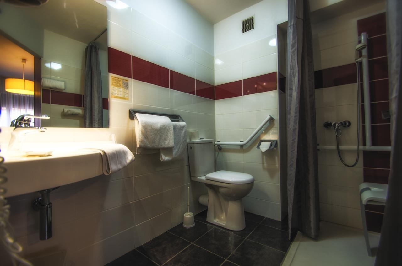 Hotel Prado Avec Parking - Proche Zenith Toulouse Exterior foto